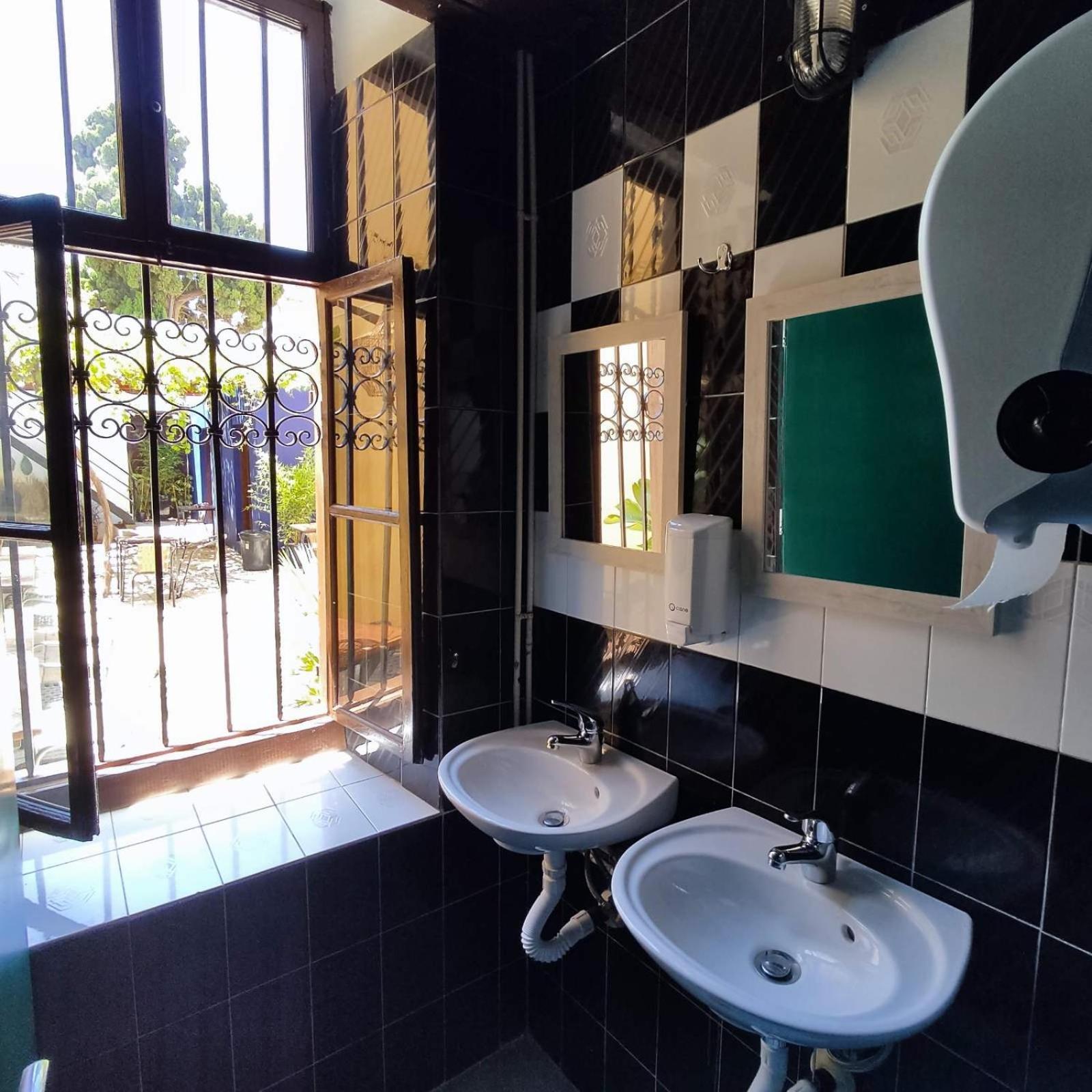 Rhodes Youth Hostel (Adults Only) Rhodes City Δωμάτιο φωτογραφία